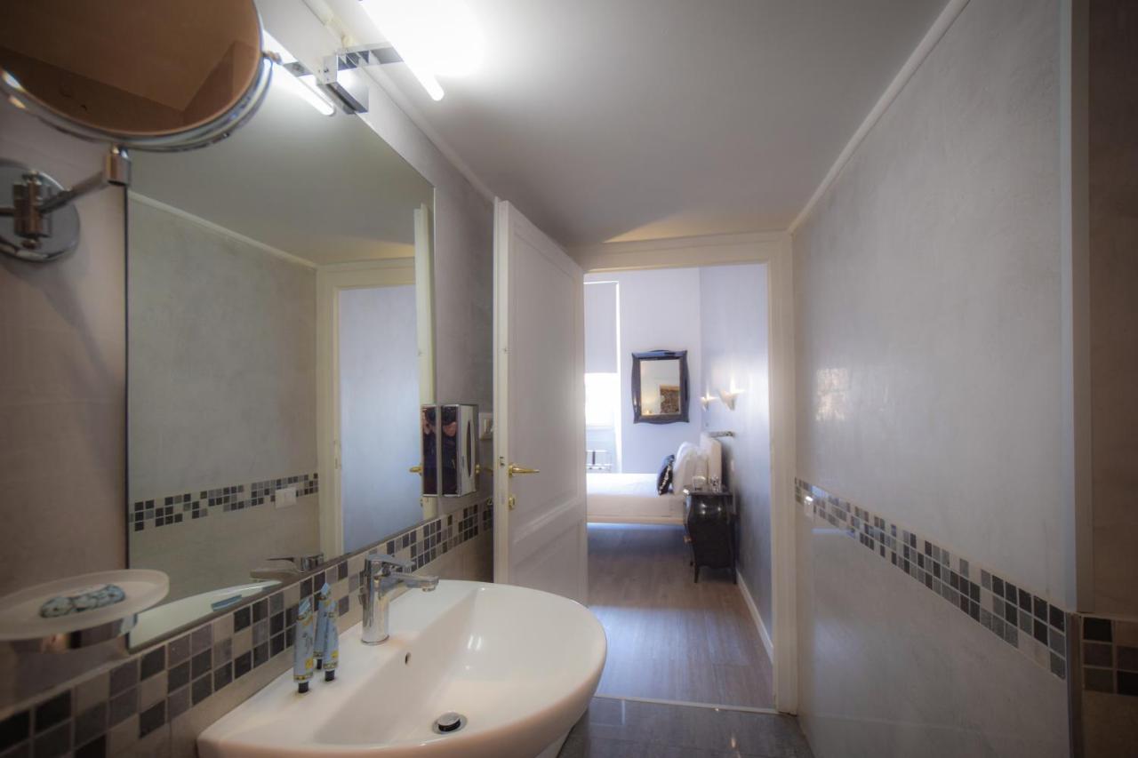 Navona Secret Stay Guest House Roma Ngoại thất bức ảnh