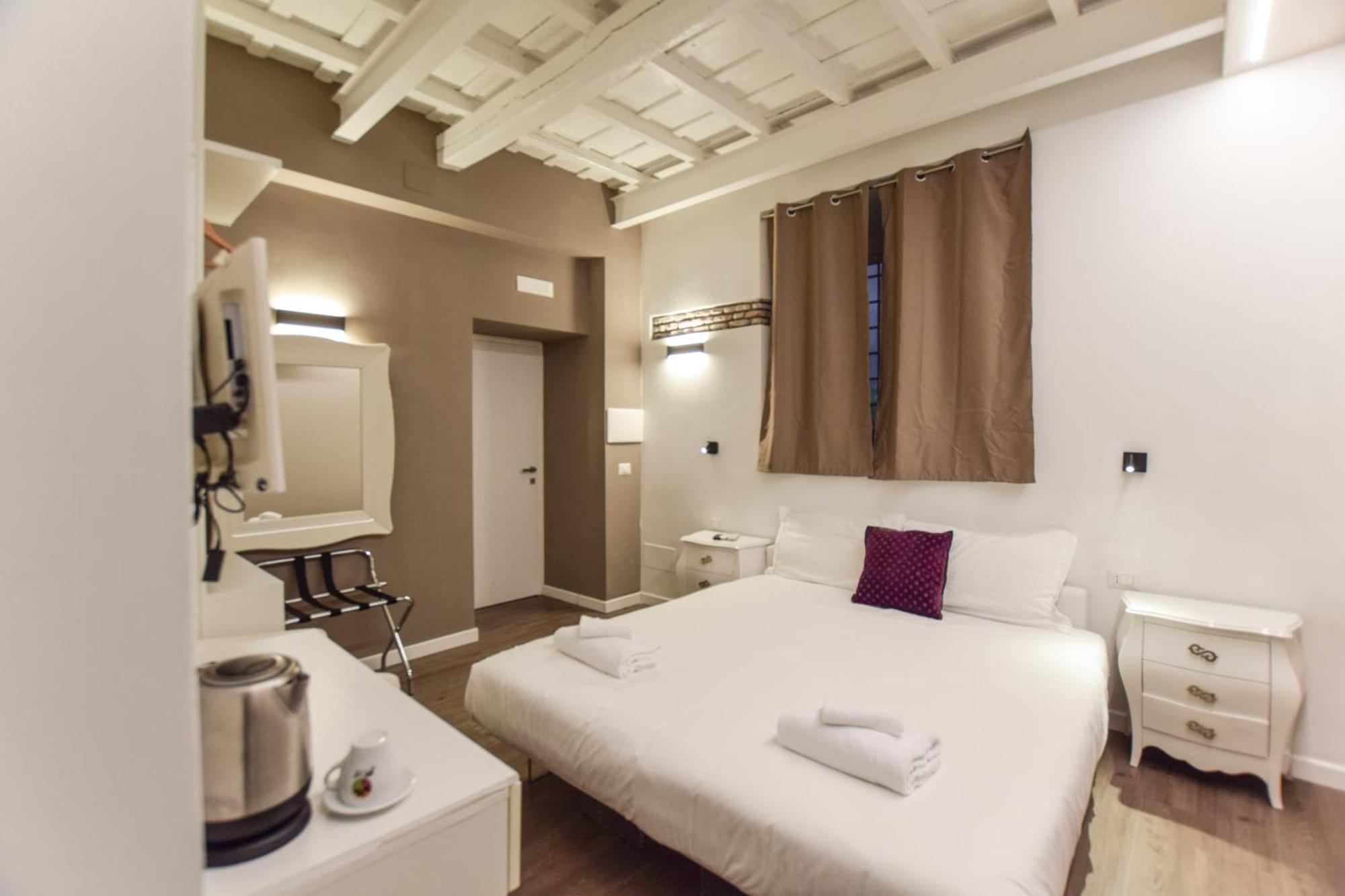 Navona Secret Stay Guest House Roma Ngoại thất bức ảnh