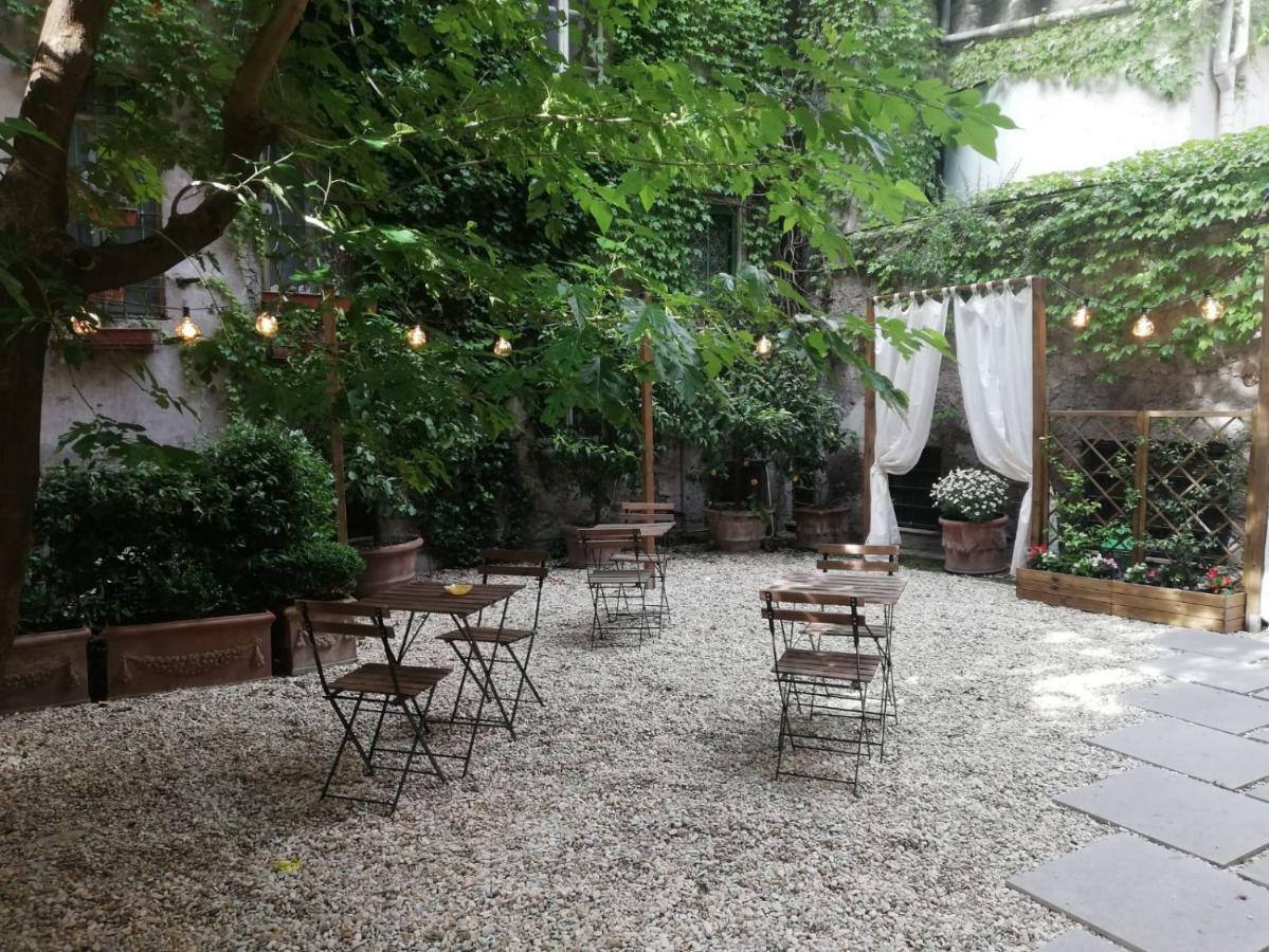 Navona Secret Stay Guest House Roma Ngoại thất bức ảnh